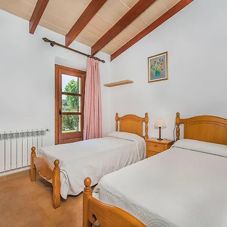 Single-level With Pool, Feriehus Pollença