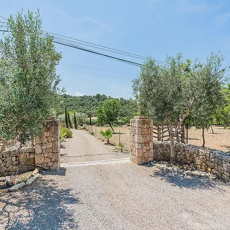 Single-level With Pool, Feriehus Pollença